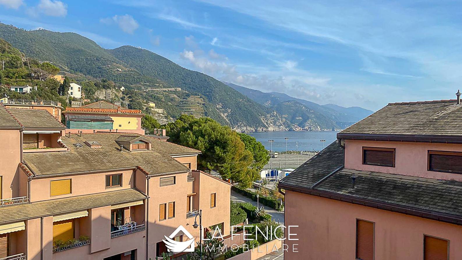 Attico a Monterosso al mare con 5 locali di 102 m2 - Foto