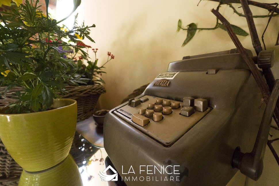 Agriturismo a Fivizzano con 6 locali di 974 m2 - Foto