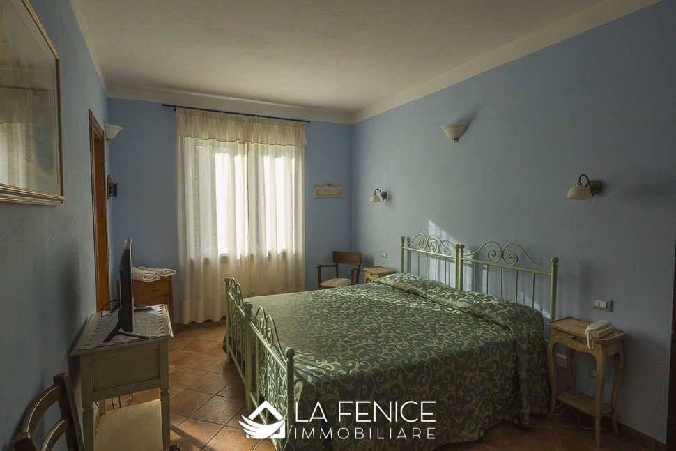 Agriturismo a Fivizzano con 6 locali di 974 m2 - Foto