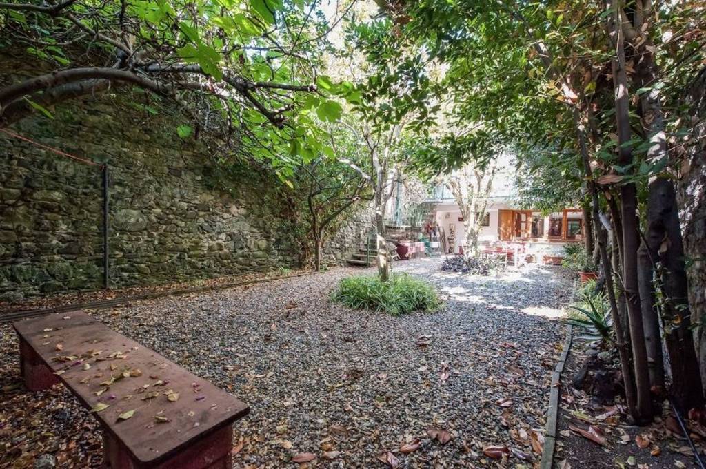 Villa bifamiliare a Monterosso al mare con 6 locali di 117 m2 - VISTA GIARDINO