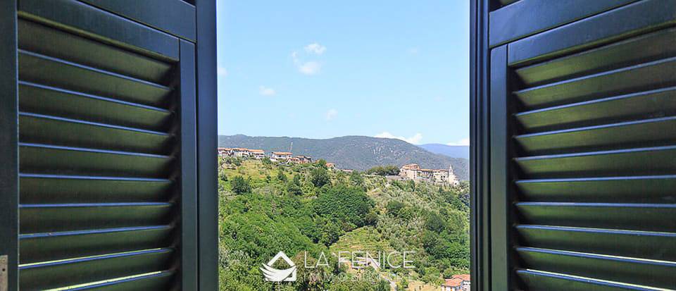 Appartamento a Beverino con 2 locali di 50 m2 - Foto