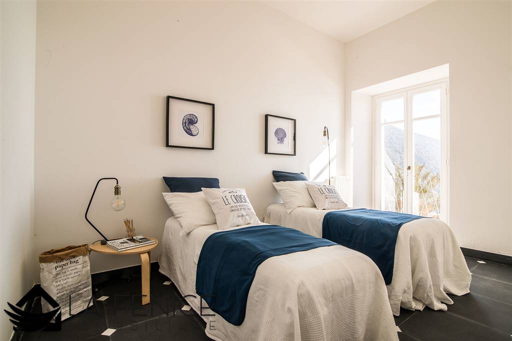 Appartamento a Vernazza con 3 locali di 87 m2 - CAMERA