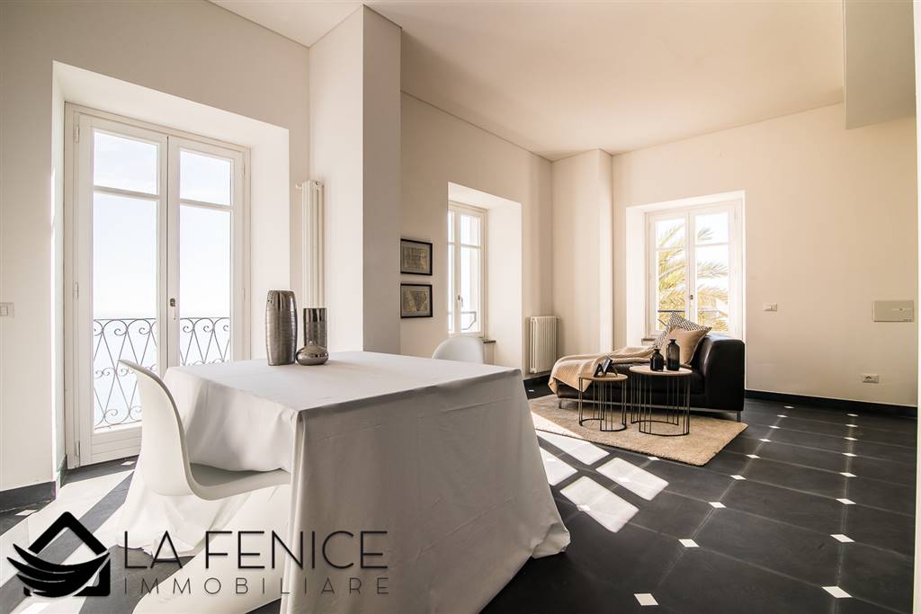 Appartamento a Vernazza con 3 locali di 87 m2 - ZONA PRANZO