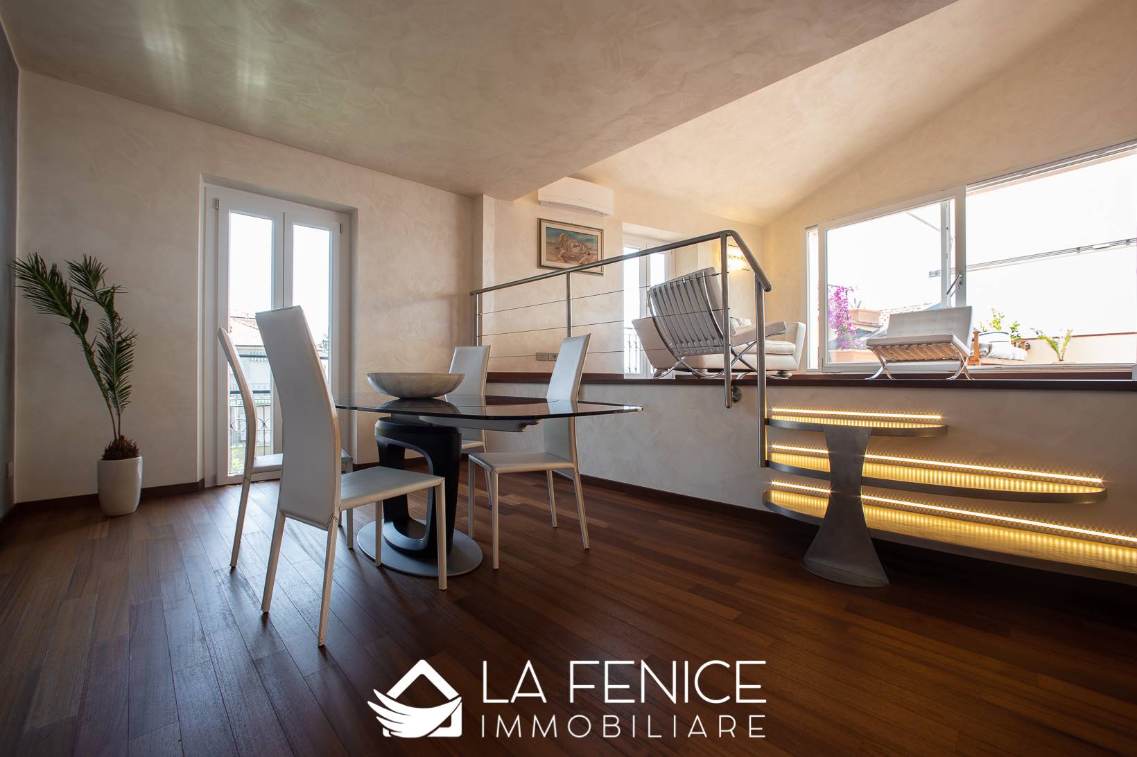 Attico a Lerici con 5 locali di 148 m2 - ZONA GIORNO