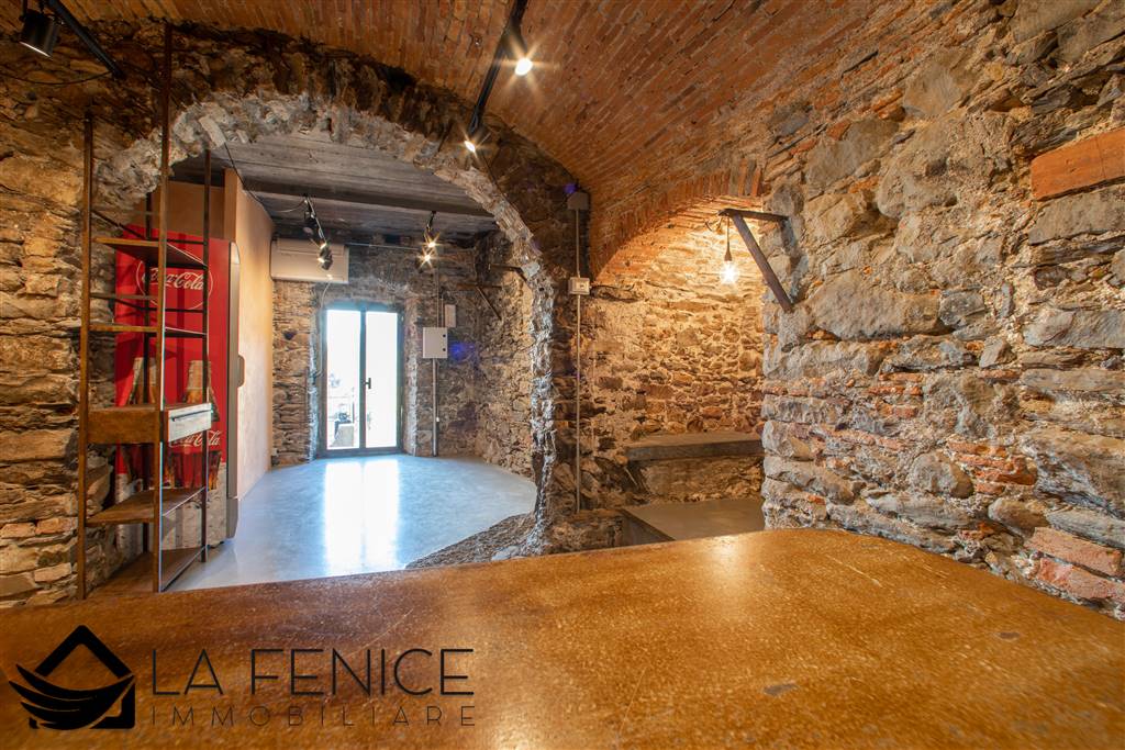 Locale commerciale a Riomaggiore con 1 locali di 30 m2 - LOCALE