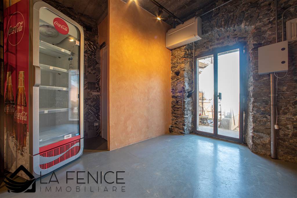 Locale commerciale a Riomaggiore con 1 locali di 30 m2 - LOCALE