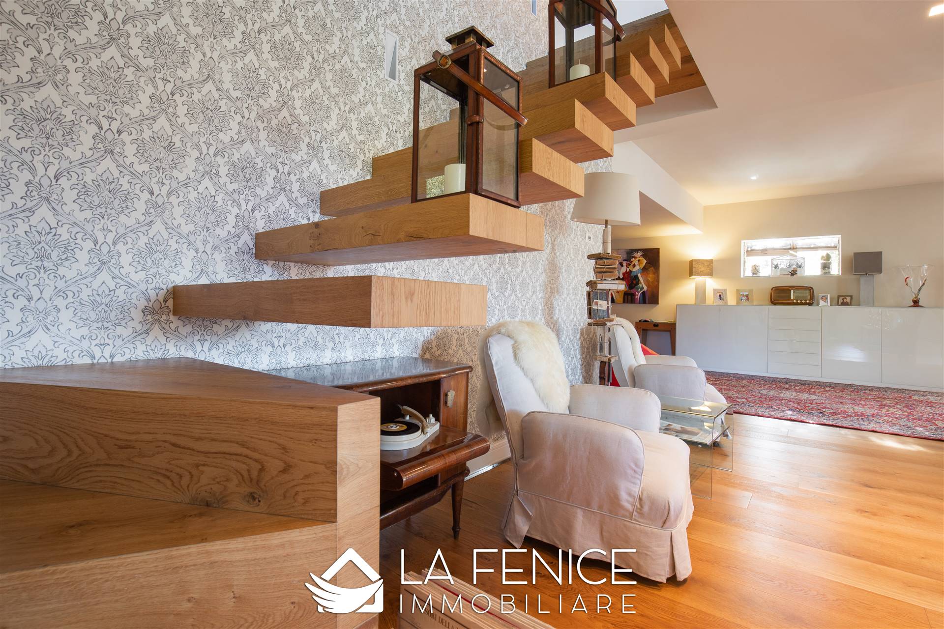 Villa a Vezzano ligure con 8 locali di 216 m2 - Foto