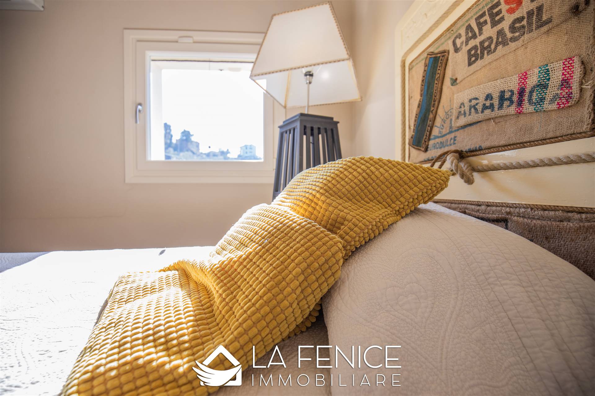 Villa a Vezzano ligure con 8 locali di 216 m2 - Foto