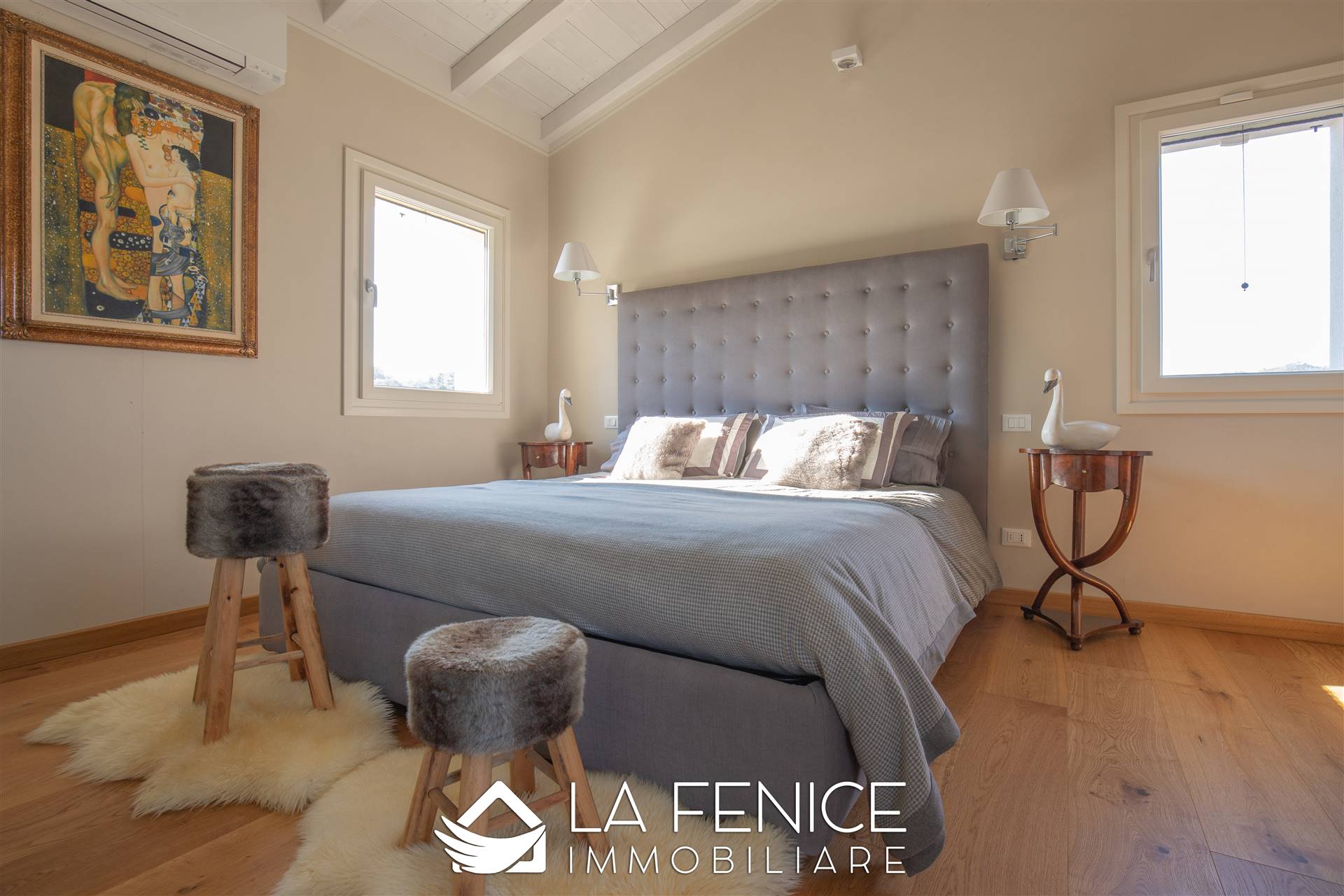 Villa a Vezzano ligure con 8 locali di 216 m2 - Foto