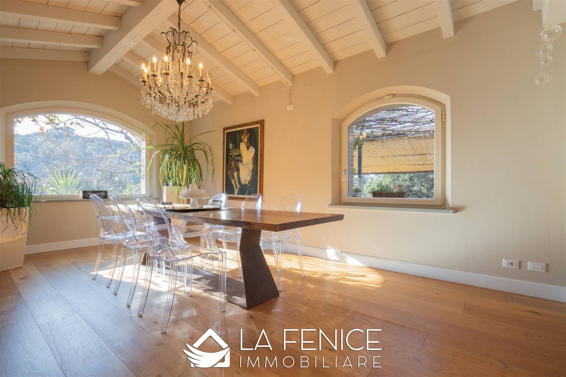 Villa a Vezzano ligure con 8 locali di 216 m2 - Foto