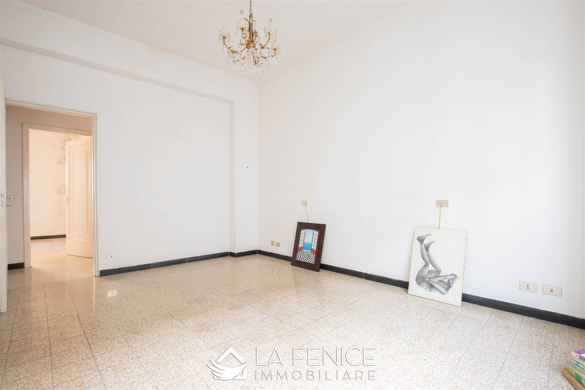 Appartamento a Sarzana con 4 locali di 96 m2 - Foto