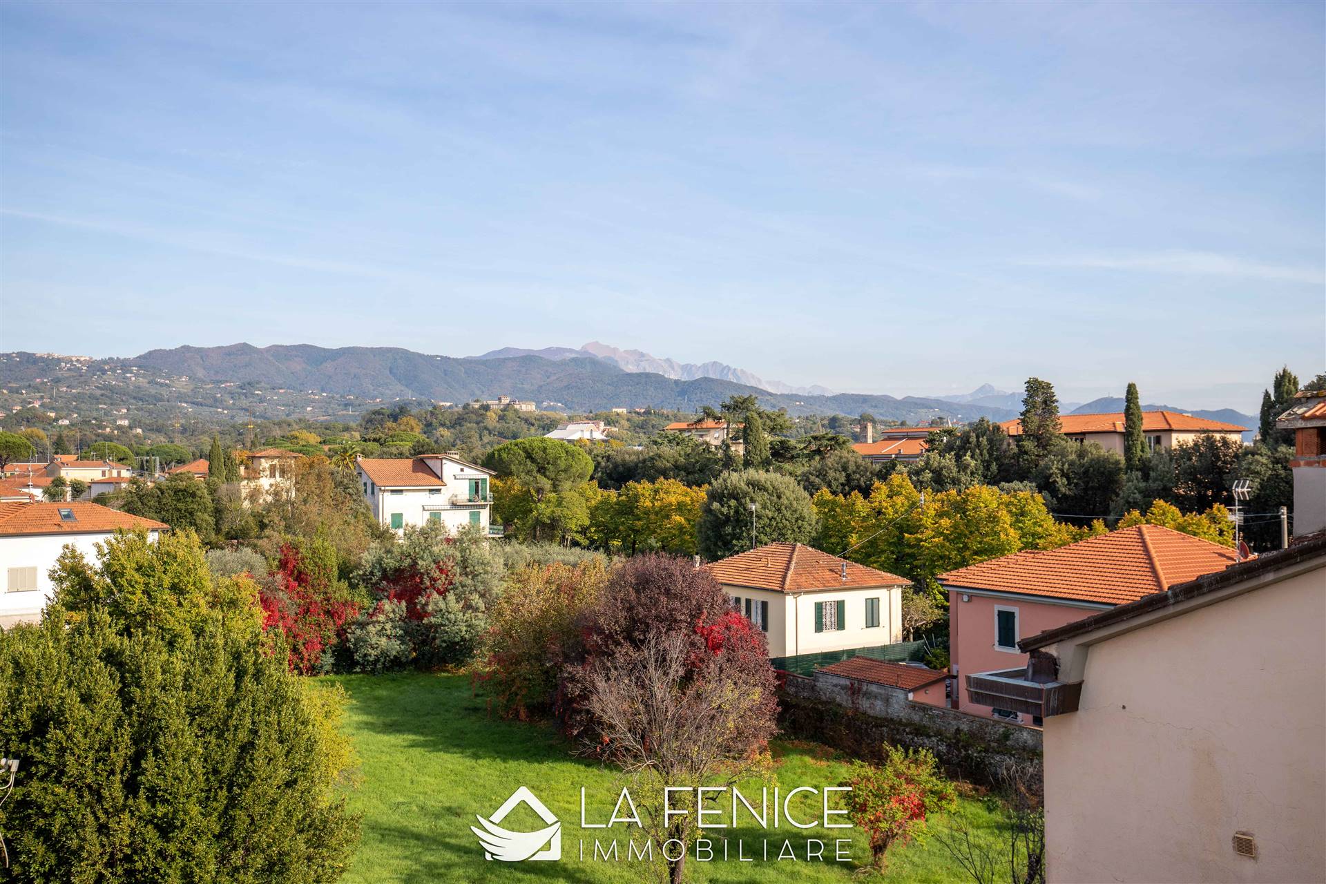 Appartamento a Sarzana con 4 locali di 96 m2 - Foto