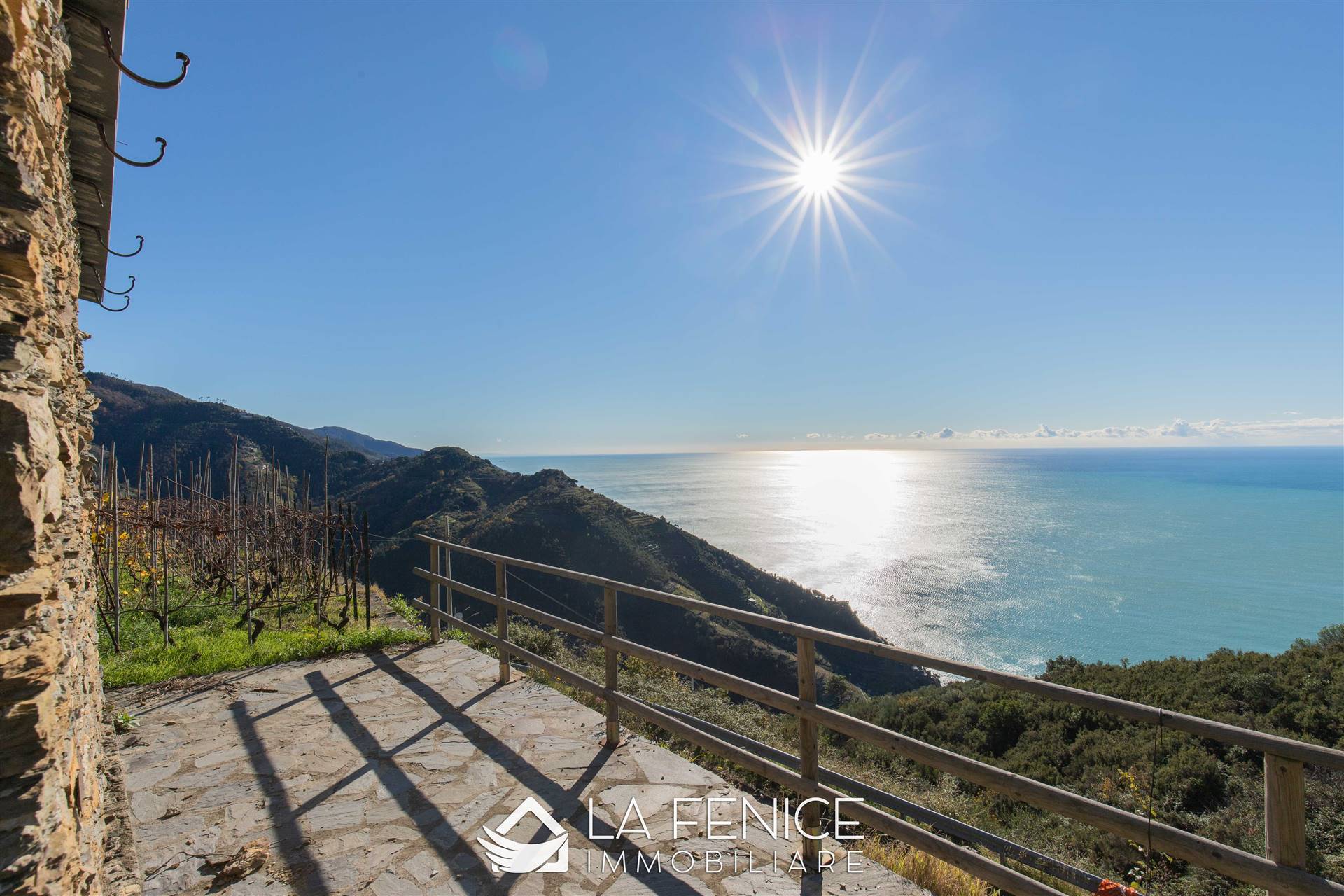 Villa a Vernazza con 5 locali di 227 m2 - Foto