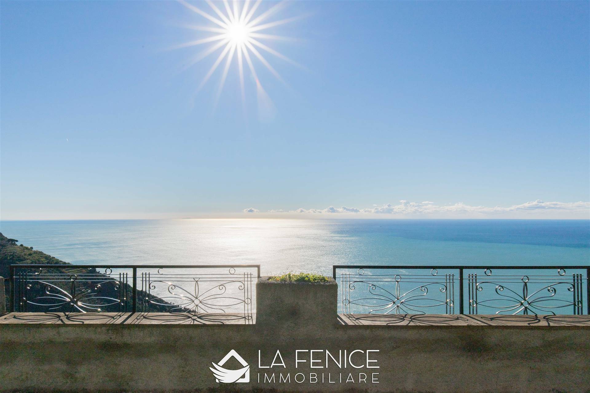 Villa a Vernazza con 5 locali di 227 m2 - Foto