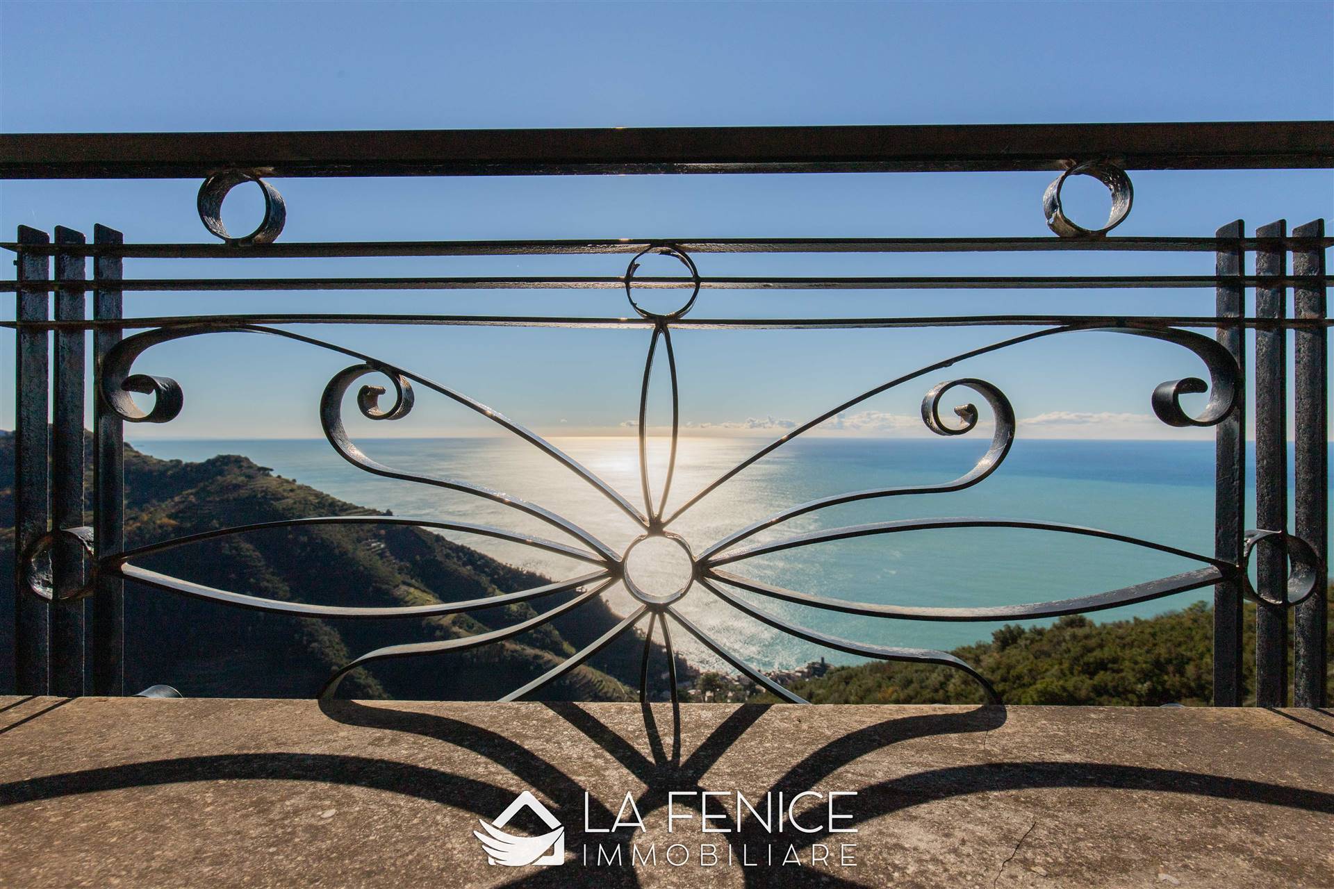 Villa a Vernazza con 5 locali di 227 m2 - Foto