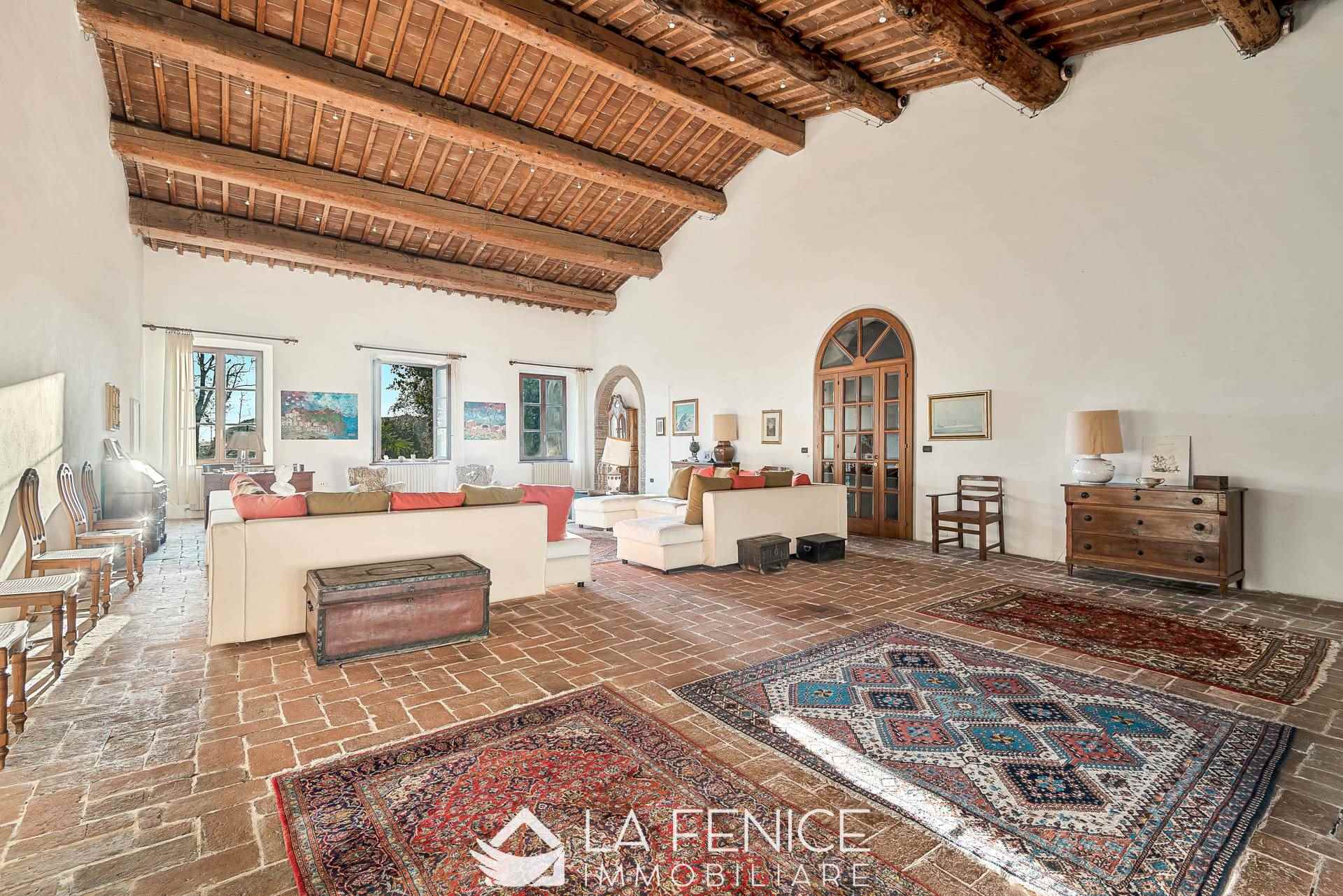 Villa a San giuliano terme con 25 locali di 1675 m2 - Foto Villa a San giuliano terme con 25 locali di 1675 m2 - Foto