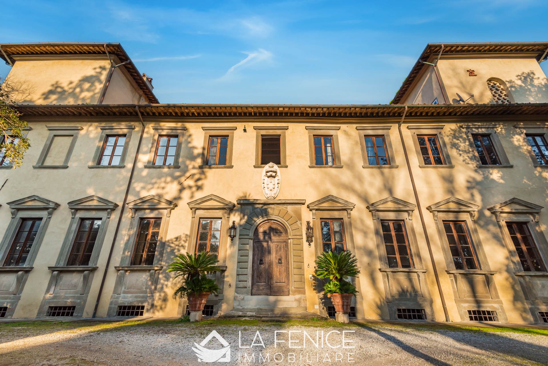 Villa a San giuliano terme con 25 locali di 1675 m2 - Foto Villa a San giuliano terme con 25 locali di 1675 m2 - Foto