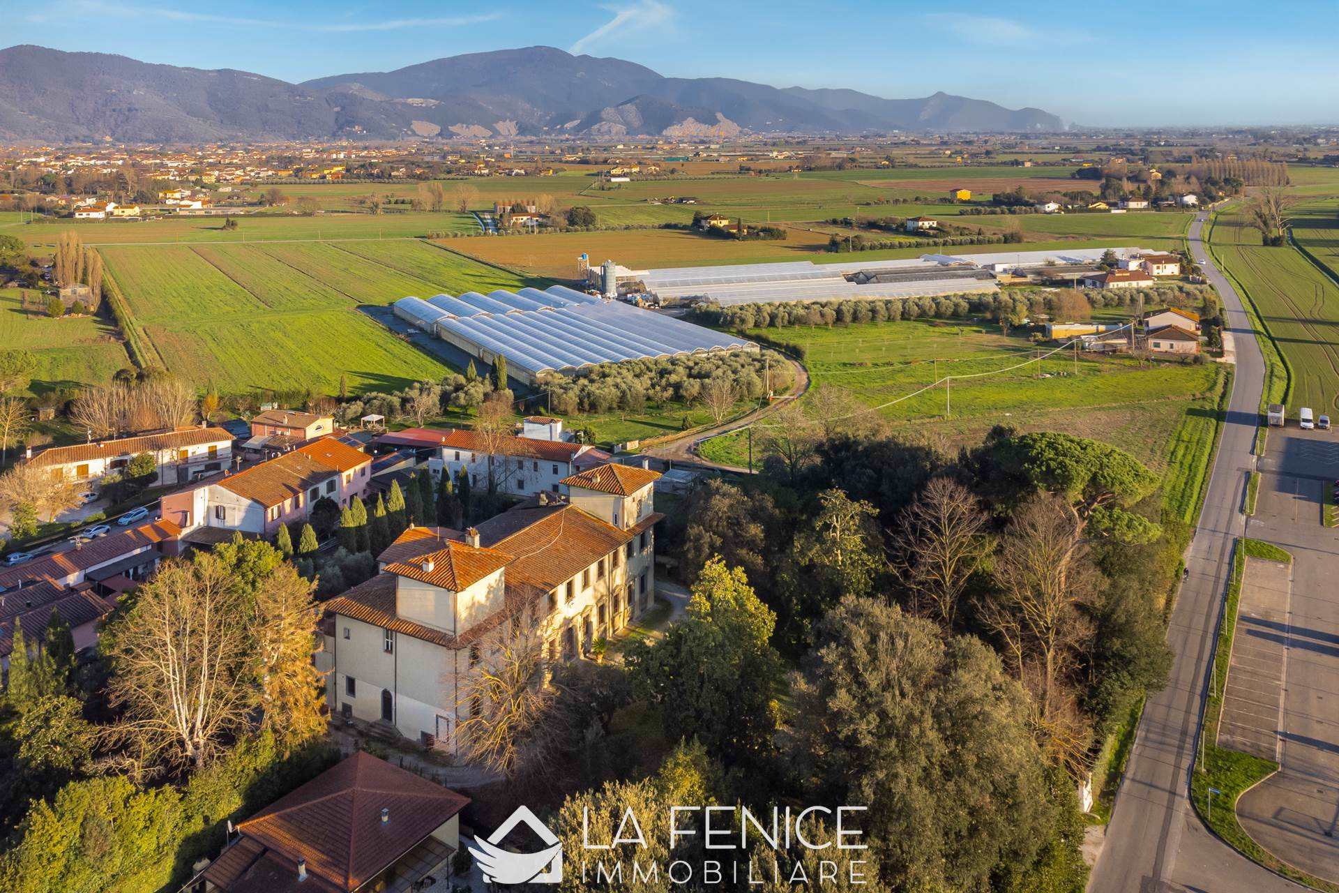 Villa a San giuliano terme con 25 locali di 1675 m2 - Foto Villa a San giuliano terme con 25 locali di 1675 m2 - Foto