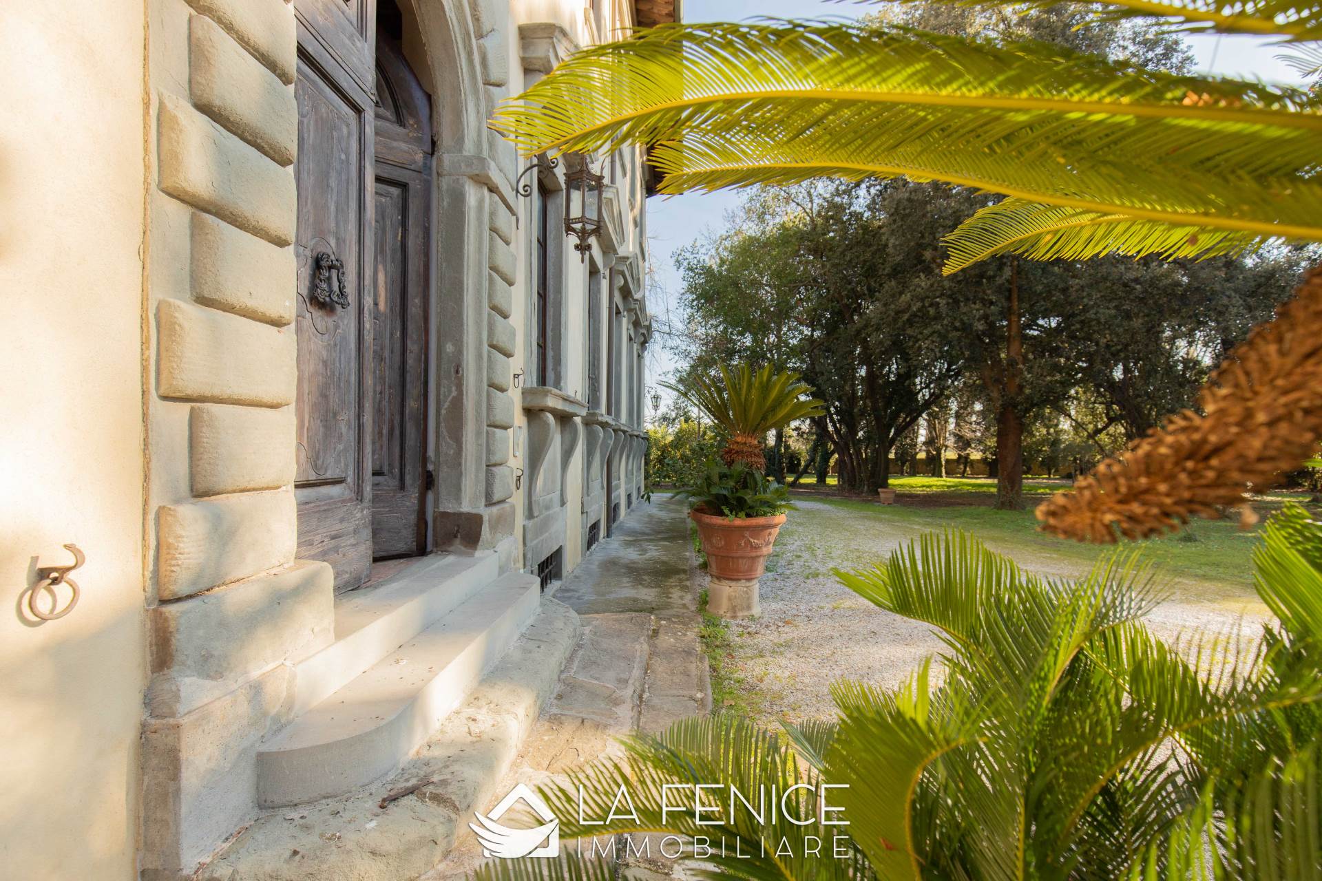 Villa a San giuliano terme con 25 locali di 1675 m2 - Foto Villa a San giuliano terme con 25 locali di 1675 m2 - Foto