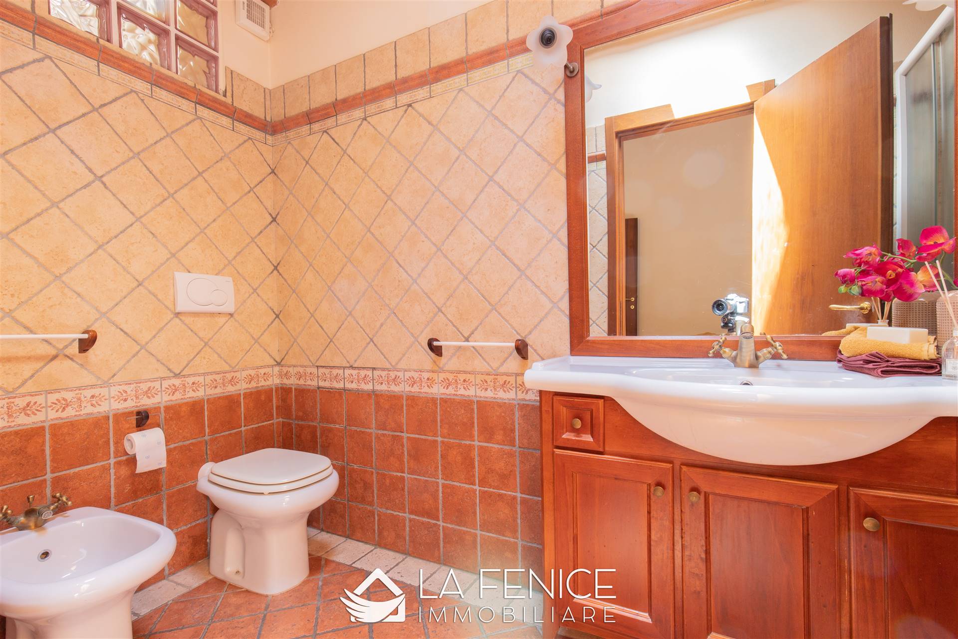 Appartamento a Prato con 5 locali di 118 m2 - Foto