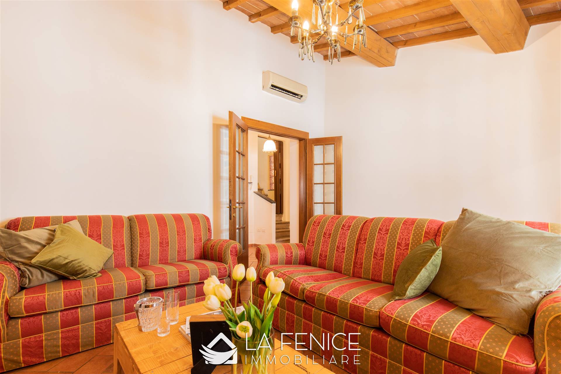 Appartamento a Prato con 5 locali di 118 m2 - Foto