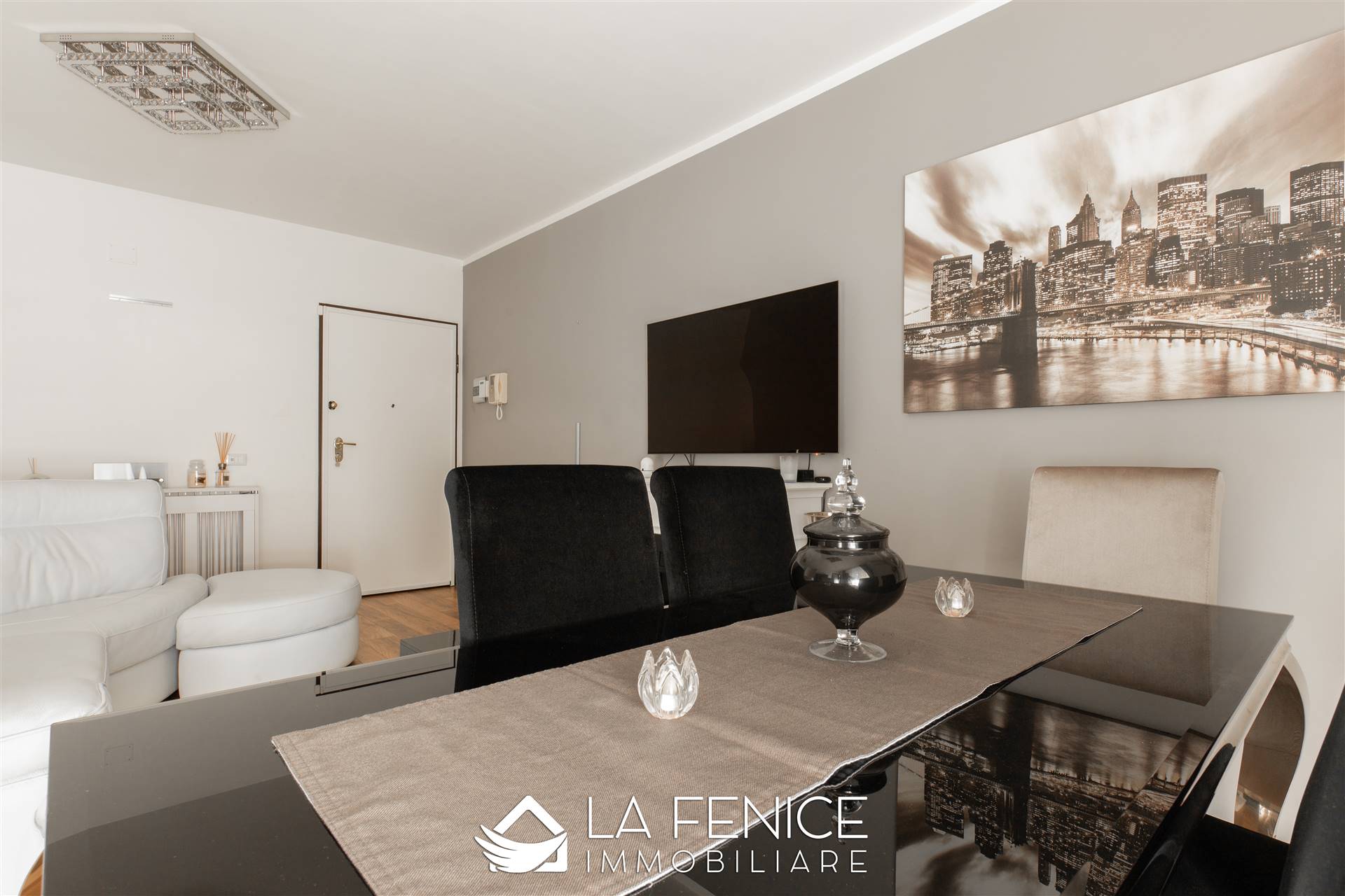 Appartamento a Sarzana con 5 locali di 114 m2 - Foto