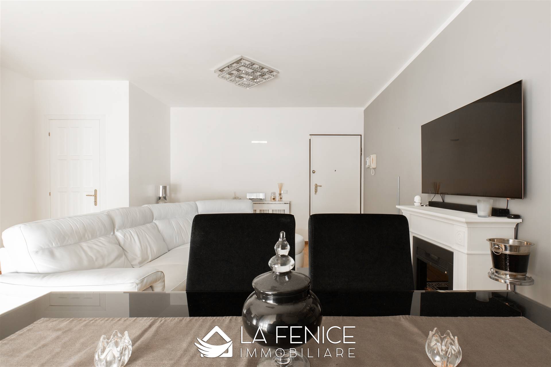 Appartamento a Sarzana con 5 locali di 114 m2 - Foto