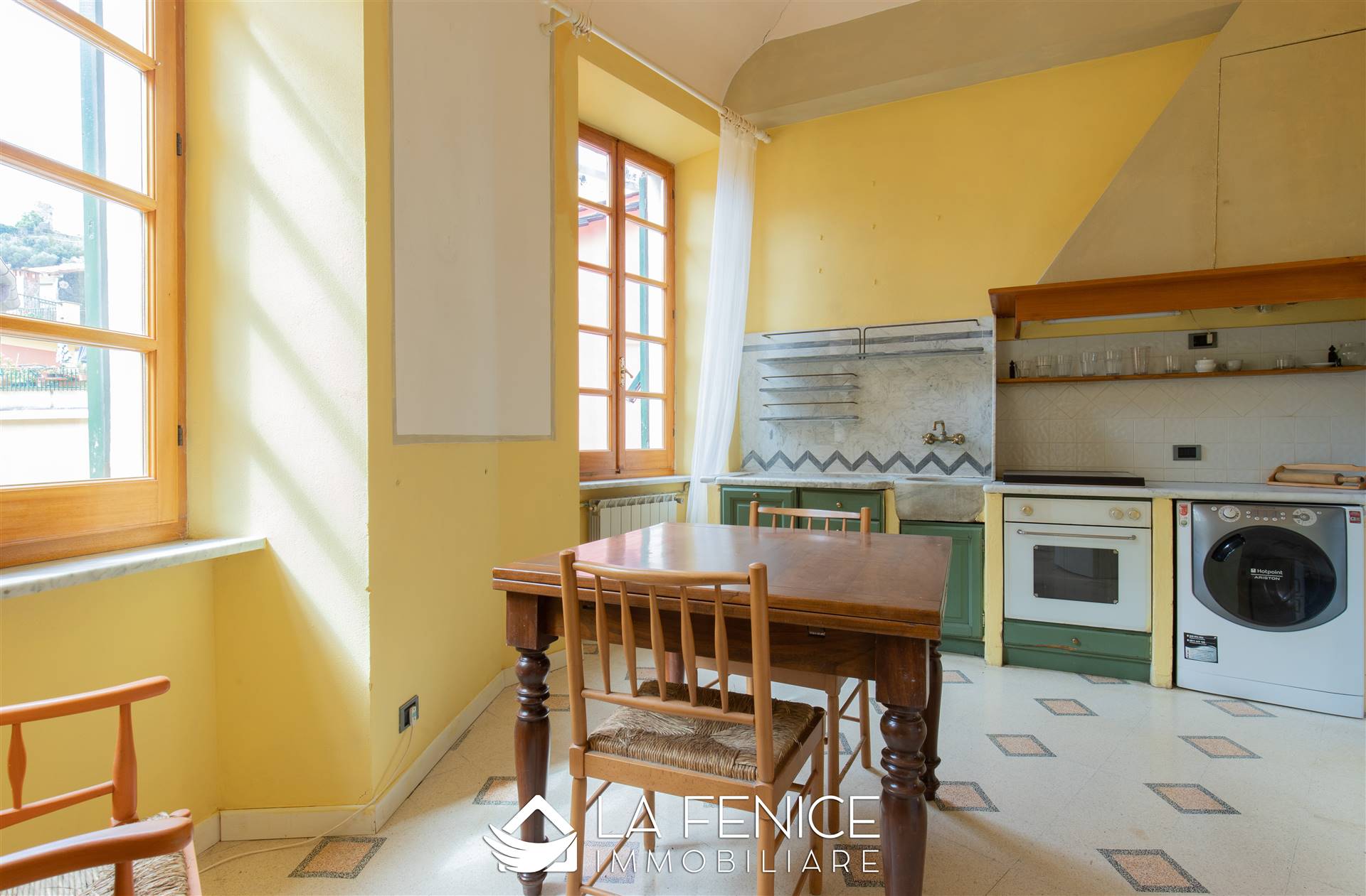 Appartamento a Monterosso al mare con 5 locali di 111 m2 - Foto