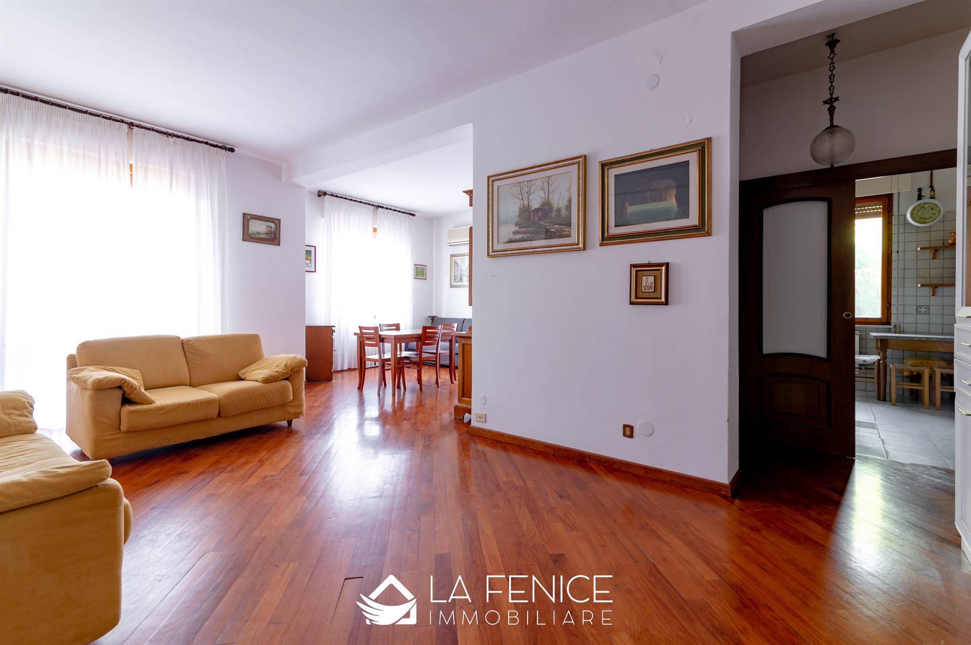 Appartamento a Lerici con 4 locali di 113 m2 - INGRESSO