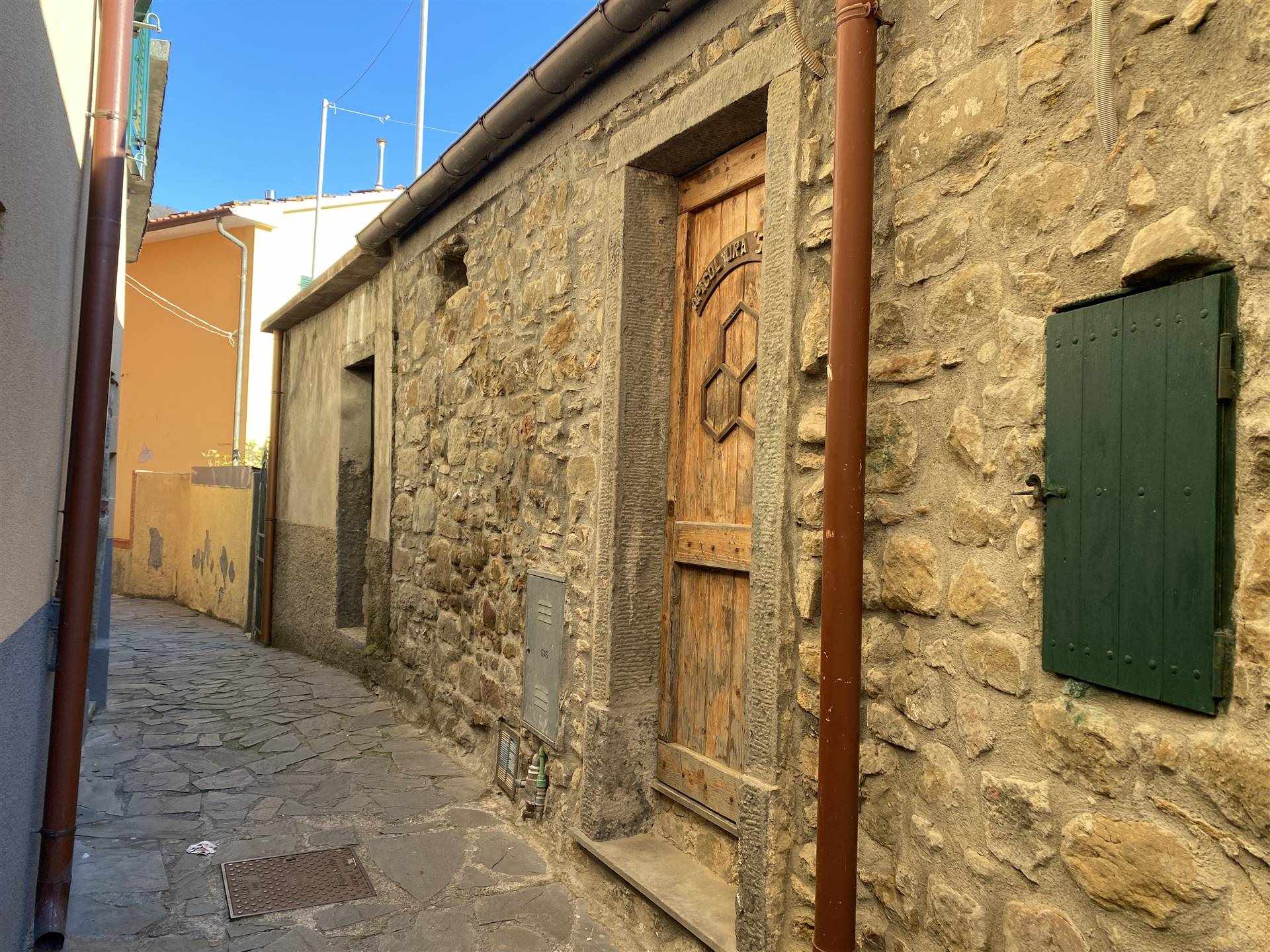 Laboratorio a Riomaggiore con 1 locali di 23 m2 - Foto