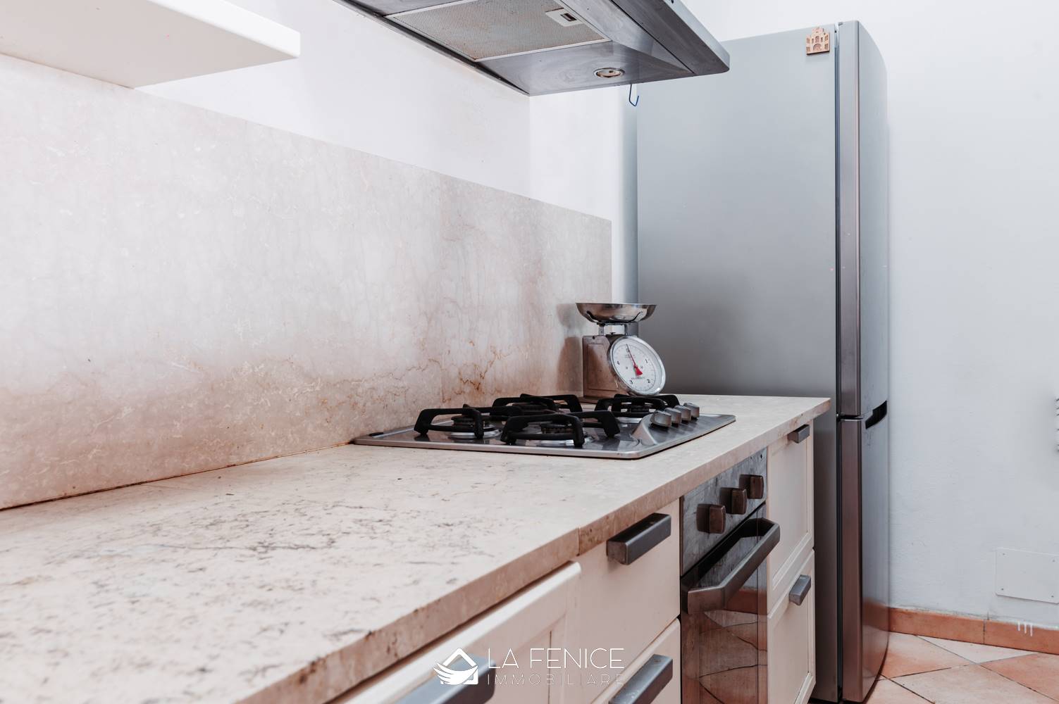 Villa a Ameglia con 16 locali di 312 m2 - Foto