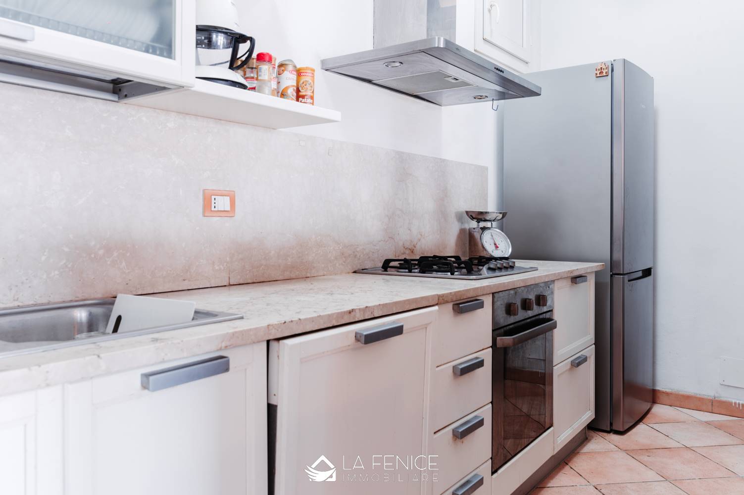 Villa a Ameglia con 16 locali di 312 m2 - Foto