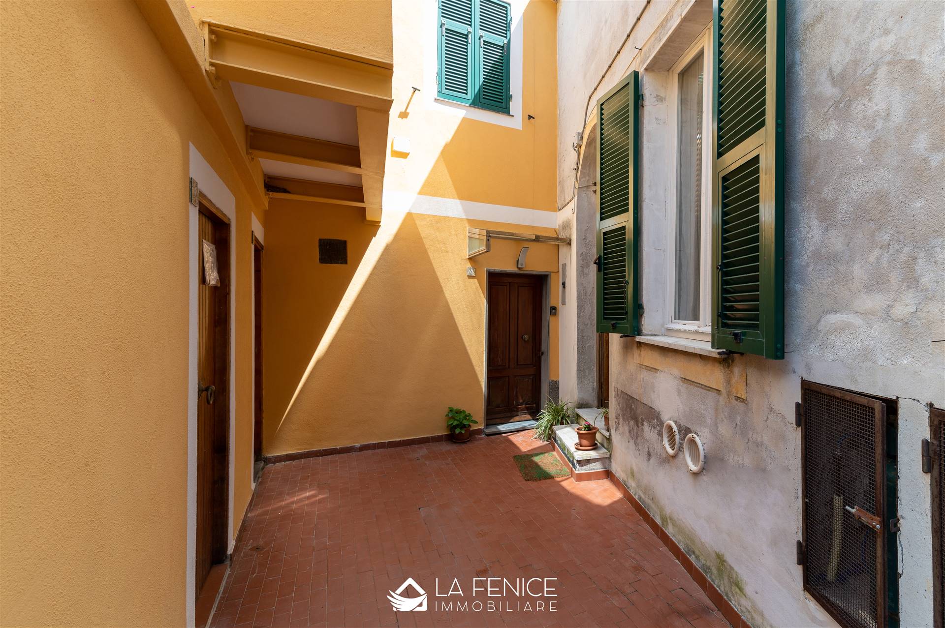 Appartamento a Monterosso al mare con 2 locali di 33 m2 - CORTE ESTERNA