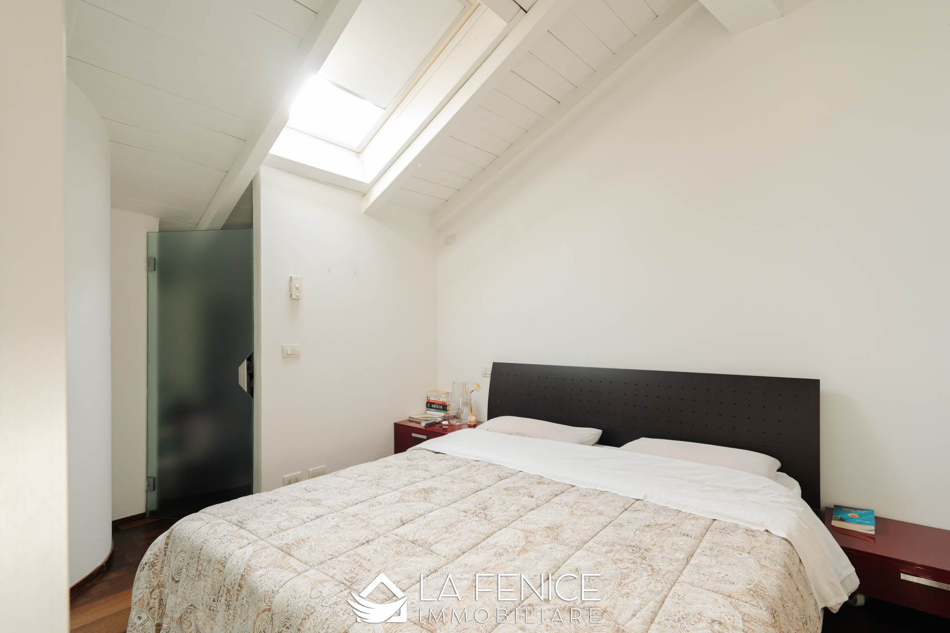 Mansarda a Piacenza con 6 locali di 109 m2 - Foto