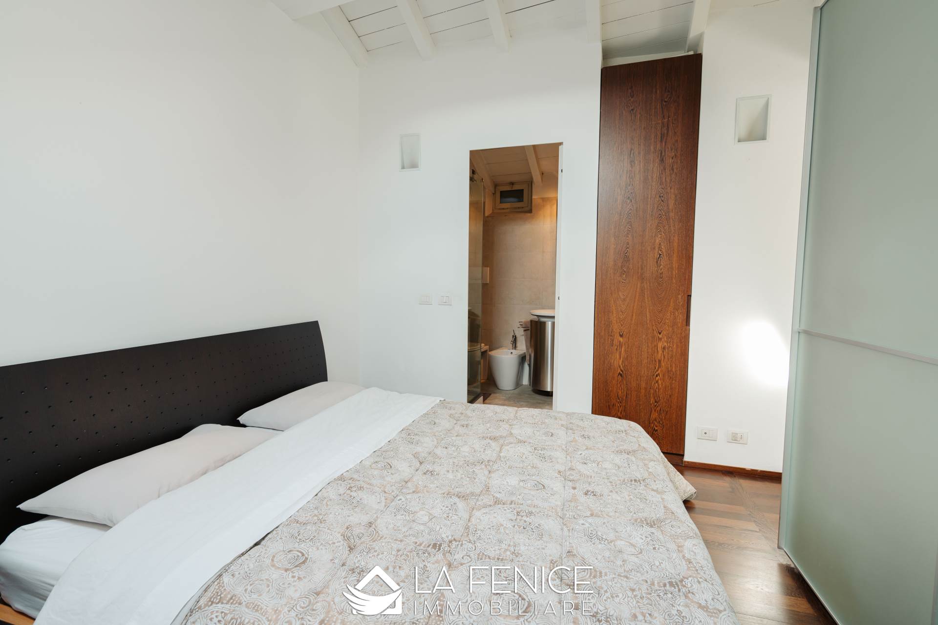 Mansarda a Piacenza con 6 locali di 109 m2 - Foto