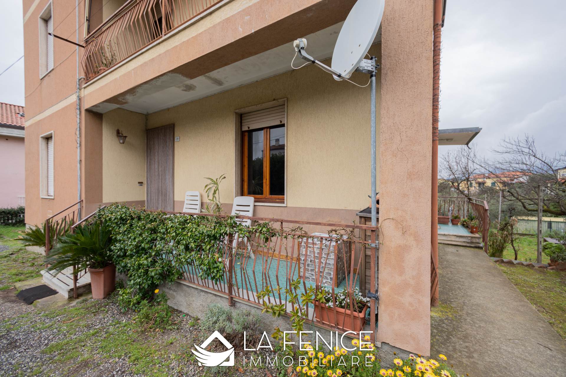 Appartamento a Santo stefano di magra con 4 locali di 61 m2 - Foto