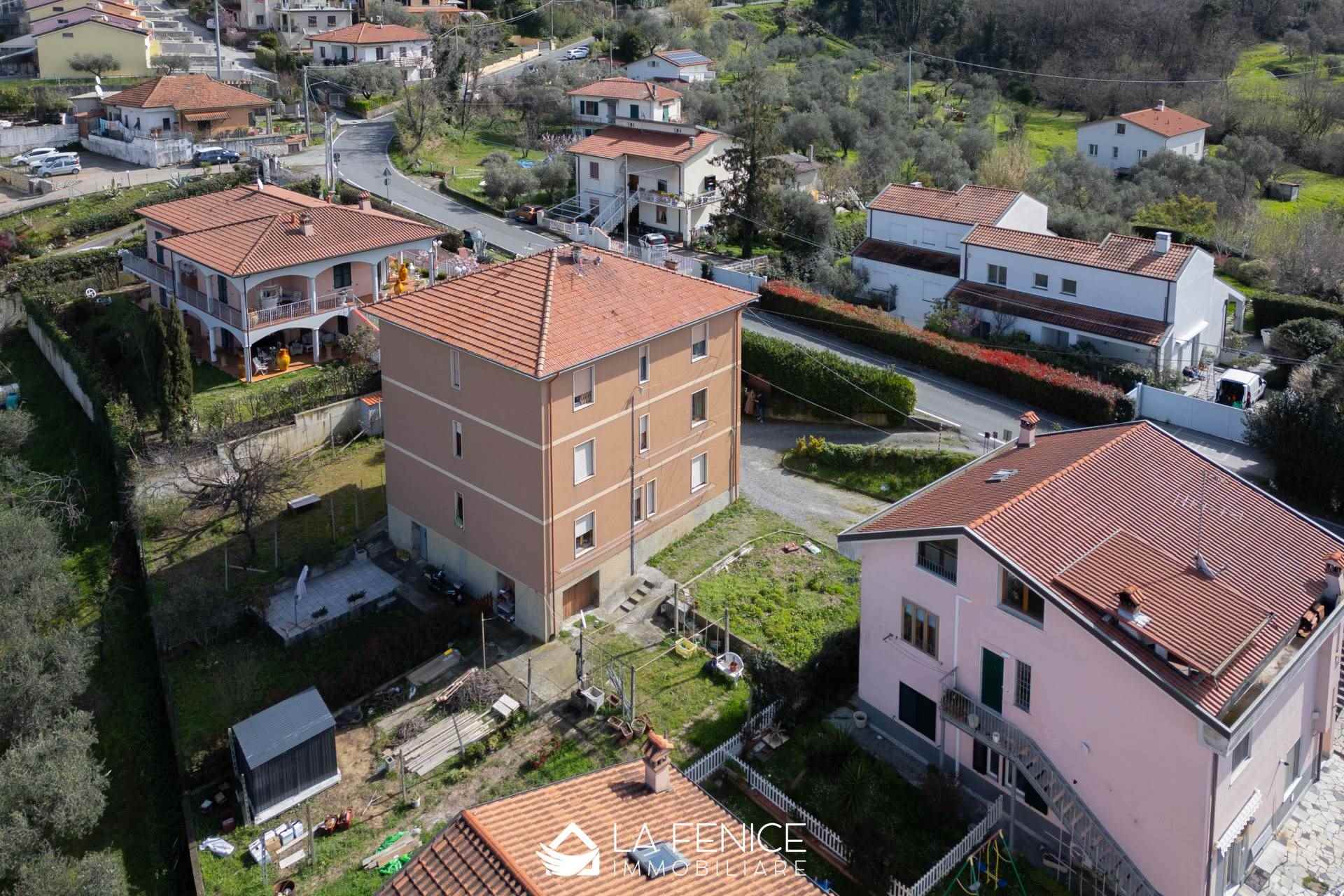 Appartamento a Santo stefano di magra con 4 locali di 61 m2 - Foto
