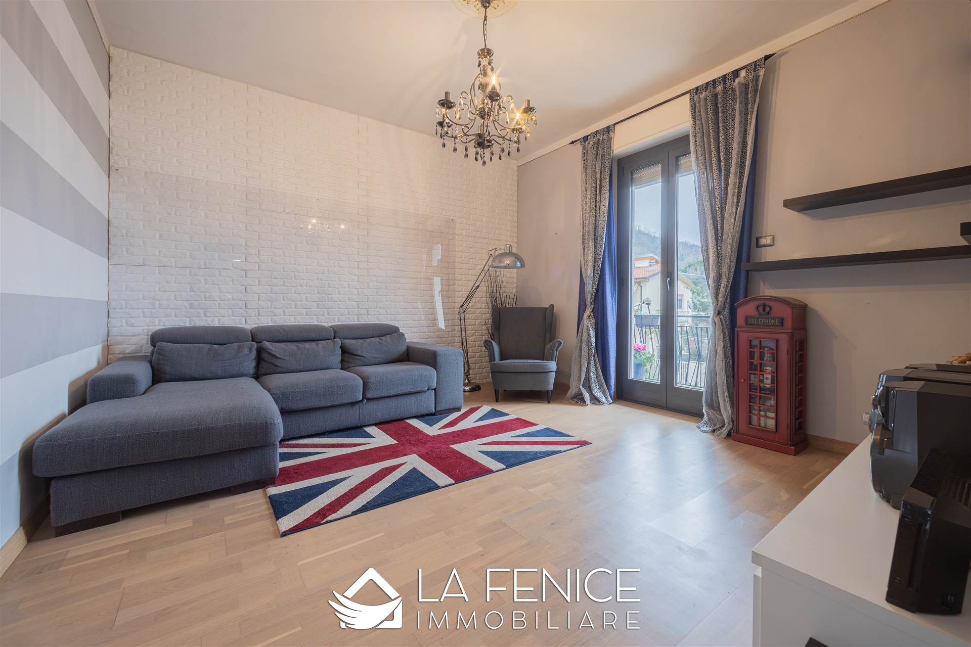 Appartamento a Santo stefano di magra con 6 locali di 119 m2 - Foto