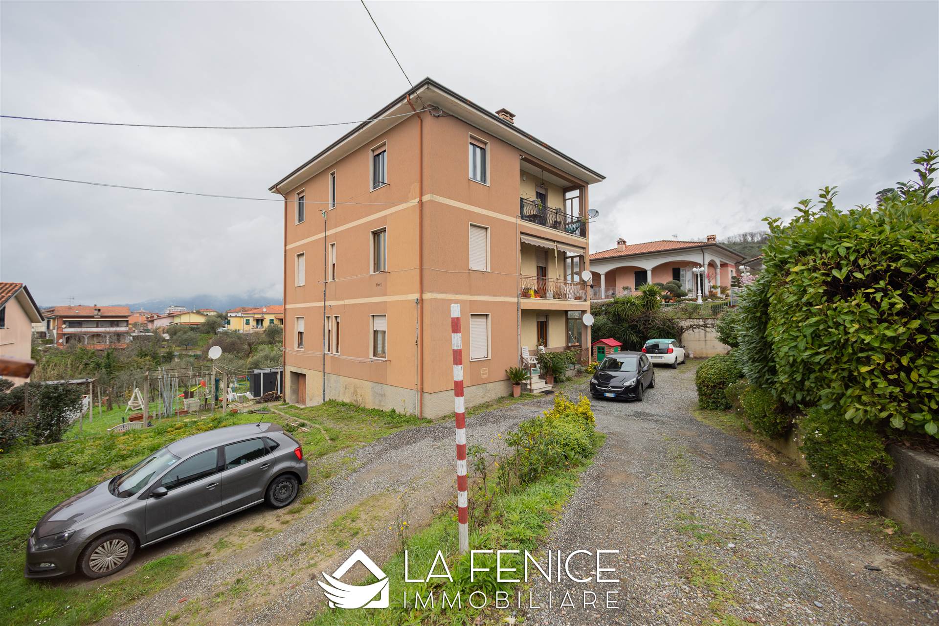 Appartamento a Santo stefano di magra con 6 locali di 119 m2 - Foto