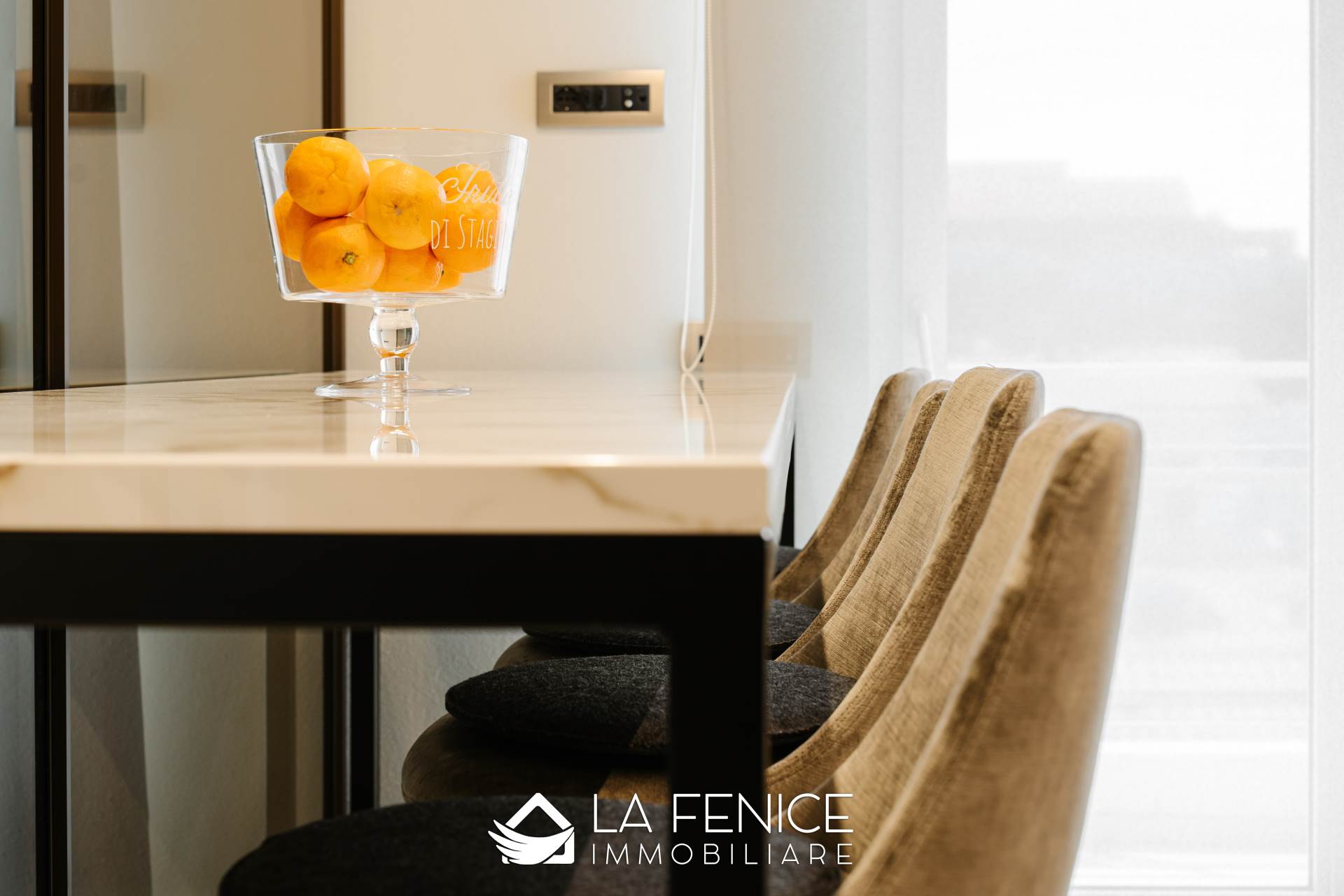 Appartamento a Carrara con 5 locali di 163 m2 - Foto