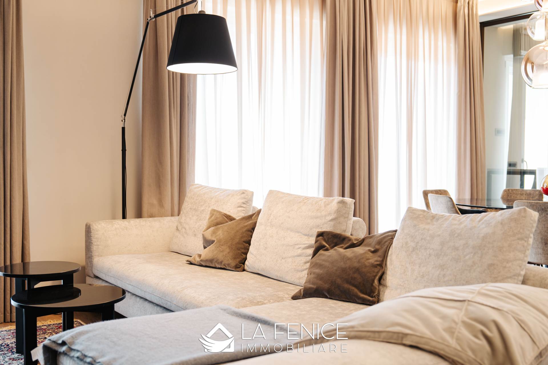 Appartamento a Carrara con 5 locali di 163 m2 - Foto