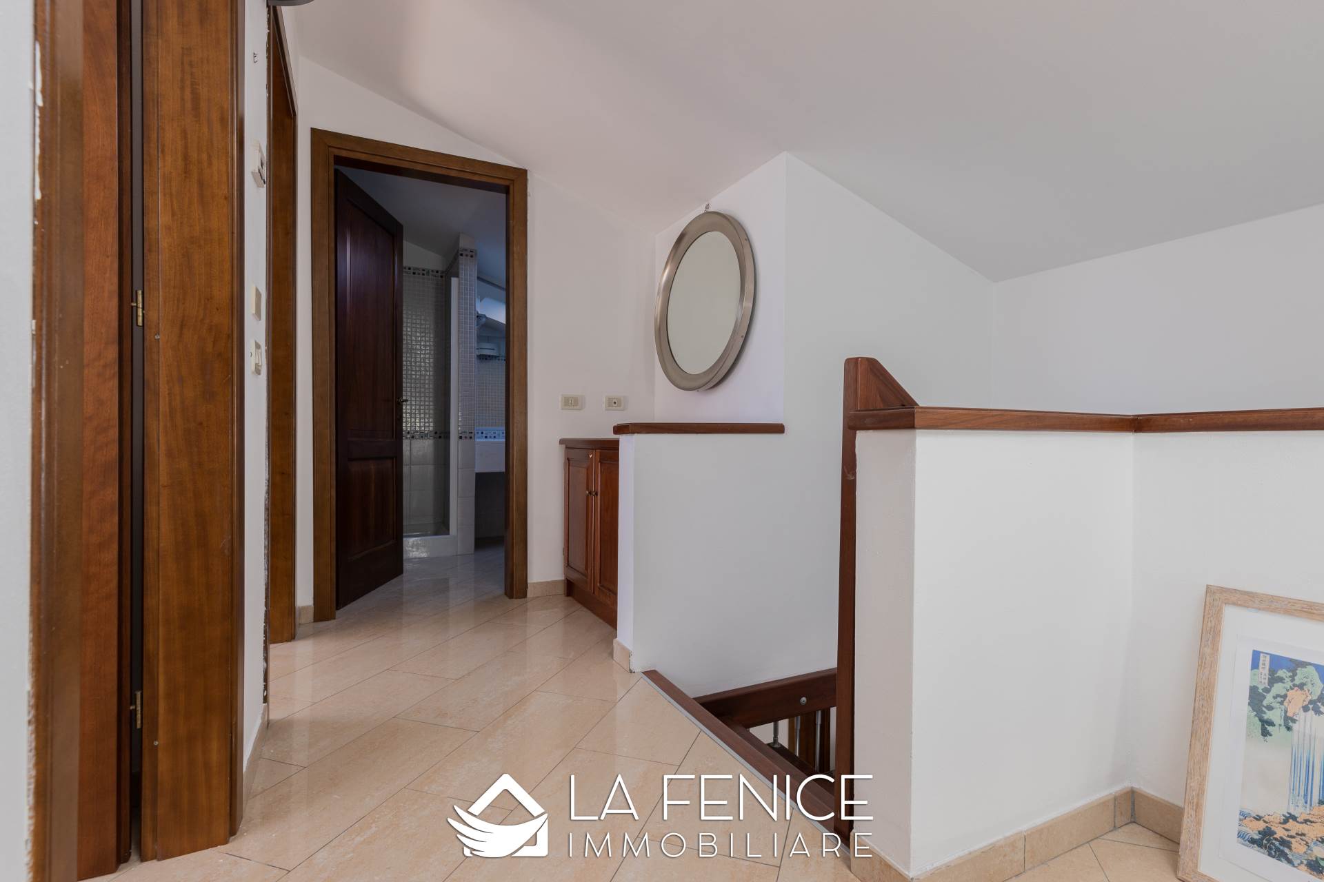 Villino a Viareggio con 7 locali di 155 m2 - Foto Villino a Viareggio con 7 locali di 155 m2 - Foto