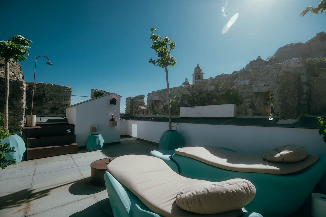 Hotel a Portovenere con 3 locali di 100 m2 - Foto