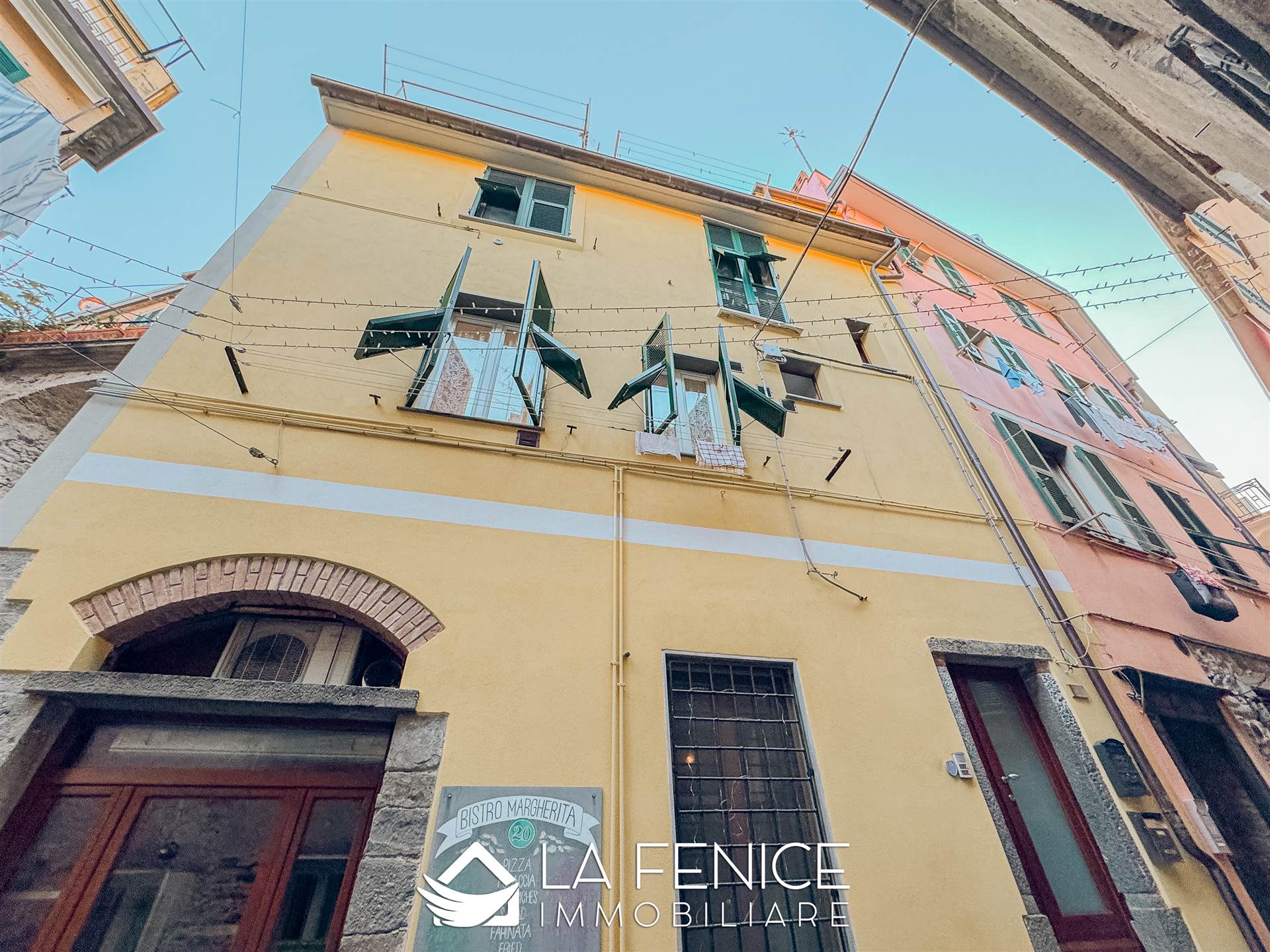 Appartamento a Vernazza con 4 locali di 100 m2 - Foto