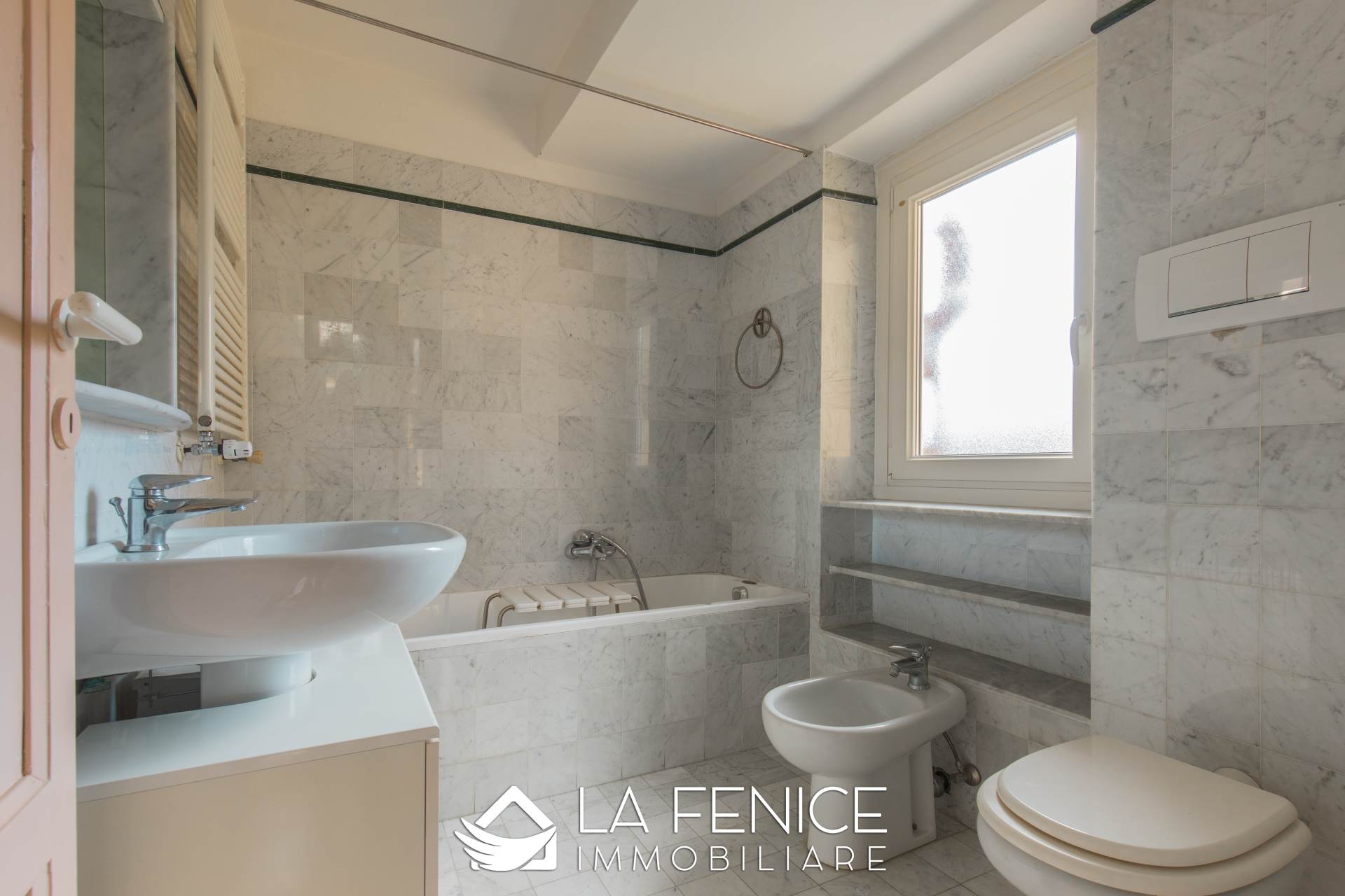 Attico a La spezia con 8 locali di 220 m2 - Foto