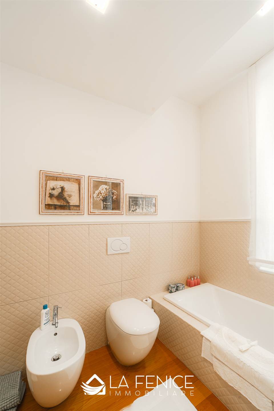 Appartamento a La spezia con 5 locali di 152 m2 - Foto