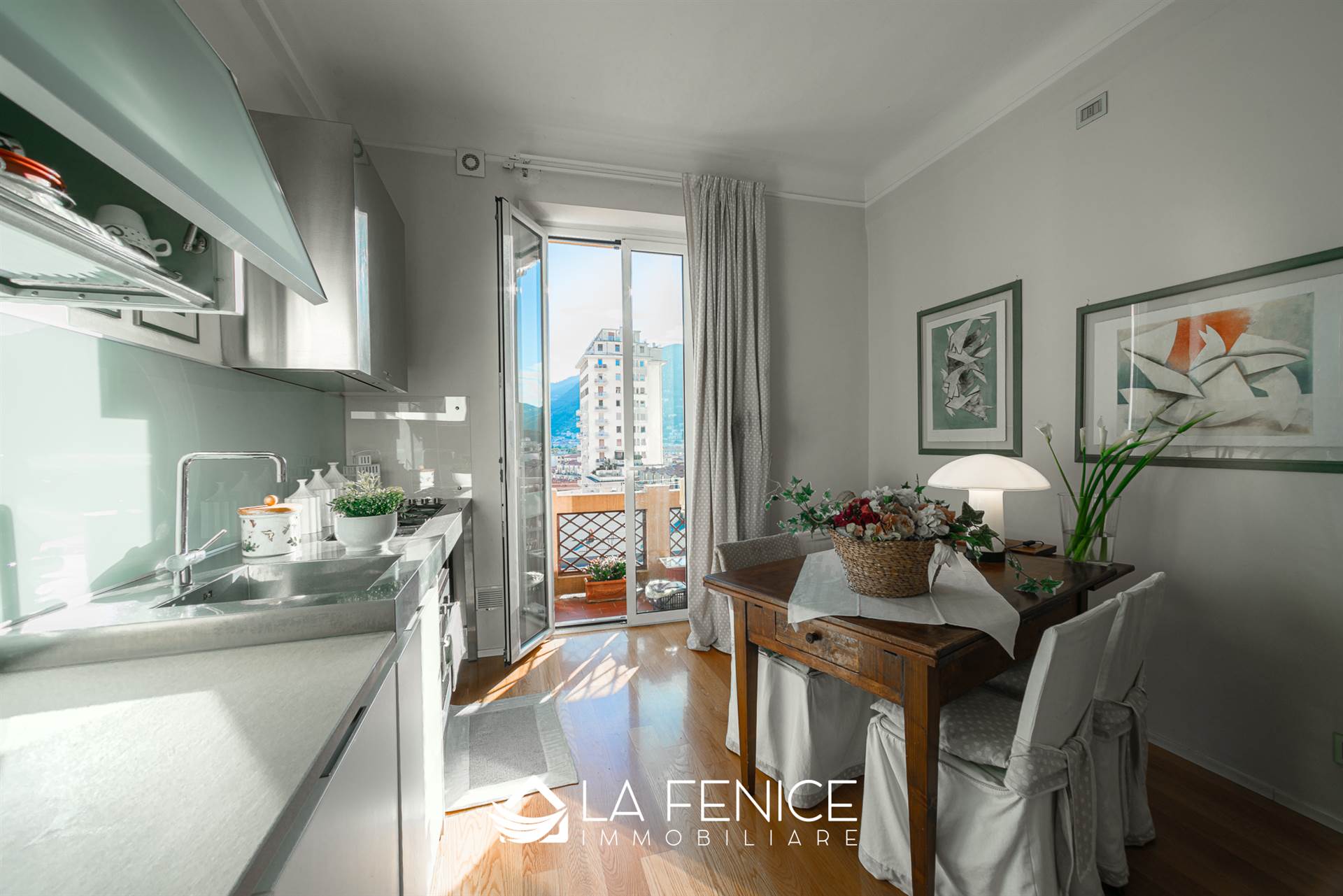 Appartamento a La spezia con 5 locali di 152 m2 - Foto