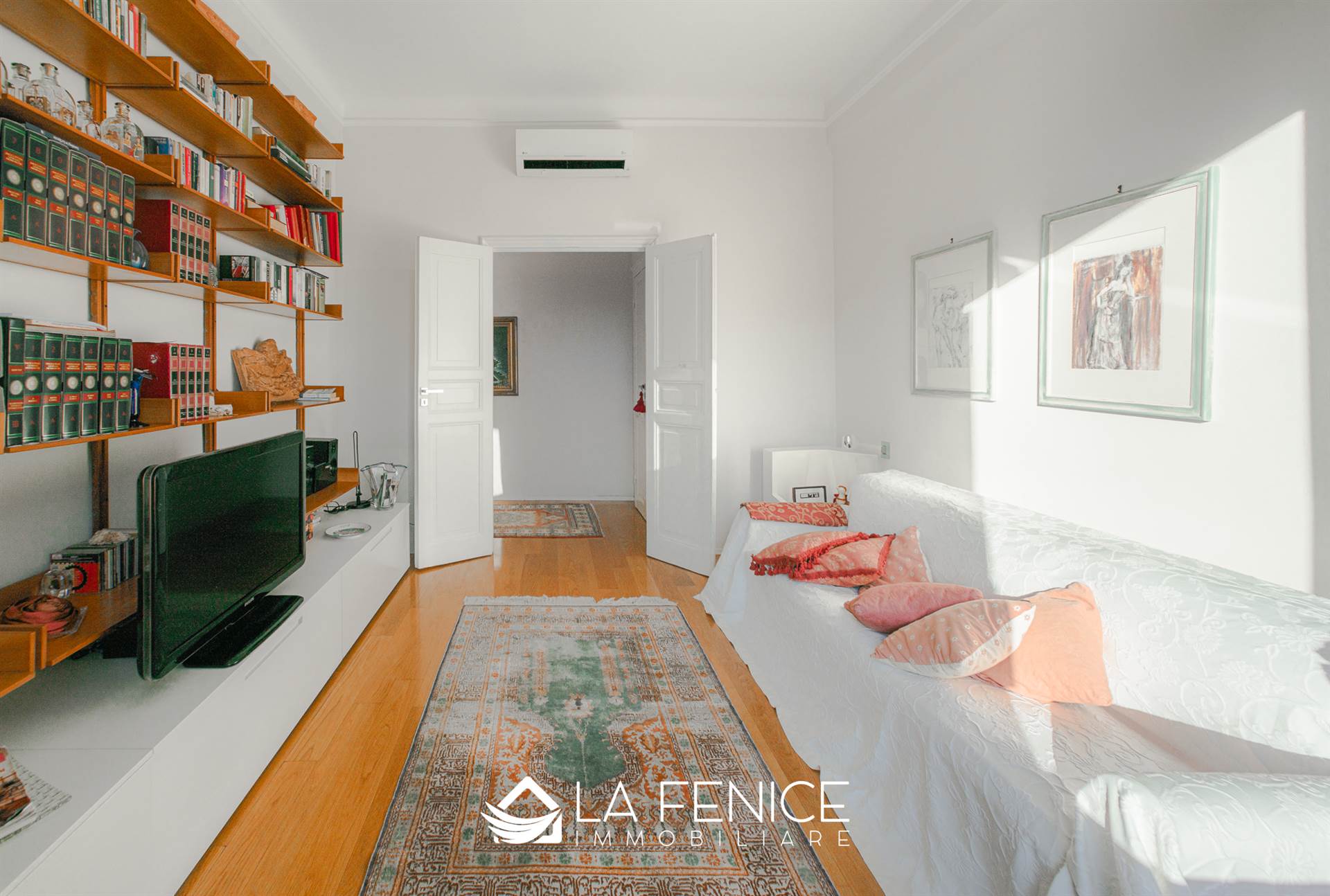 Appartamento a La spezia con 5 locali di 152 m2 - Foto