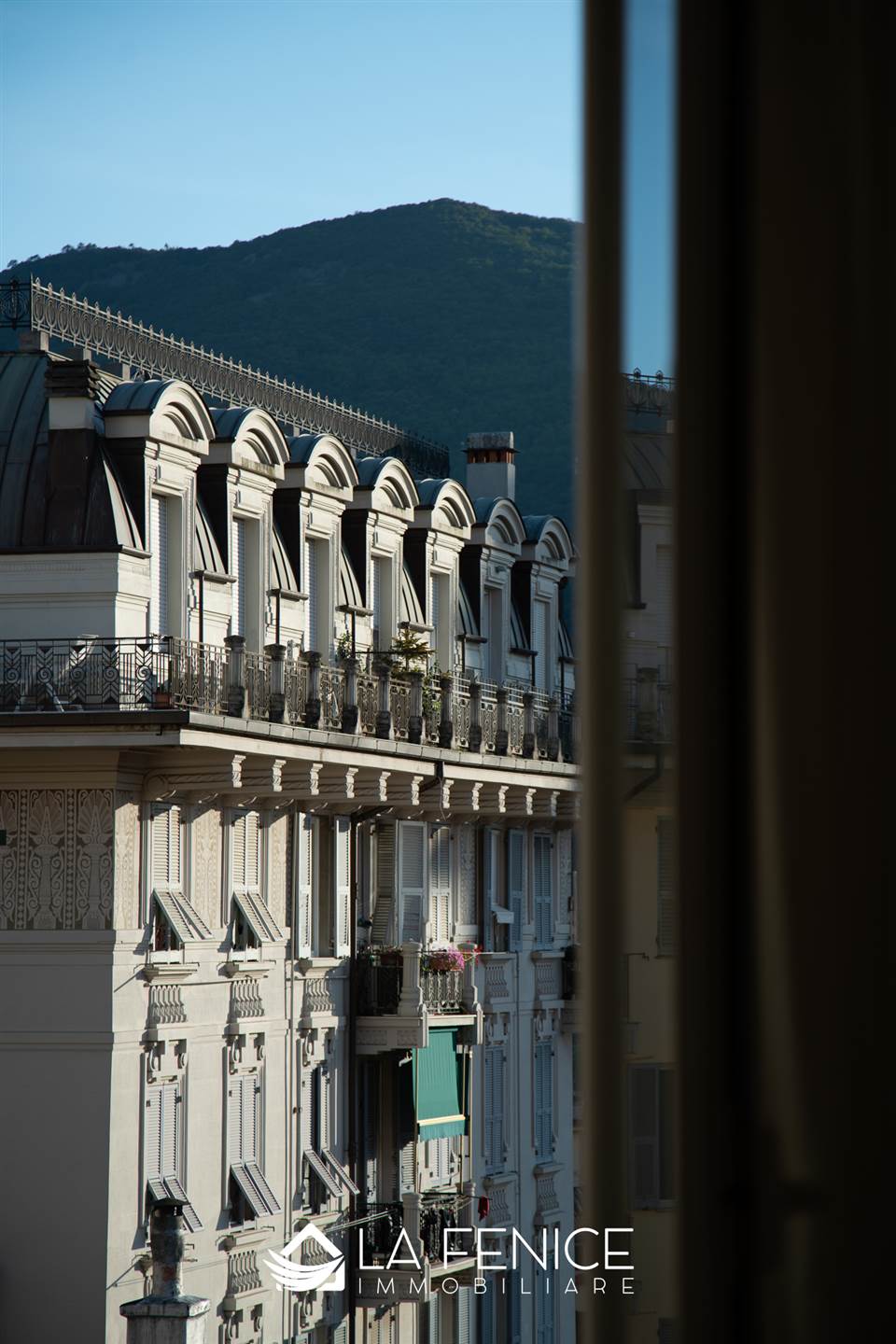 Appartamento a La spezia con 5 locali di 152 m2 - Foto