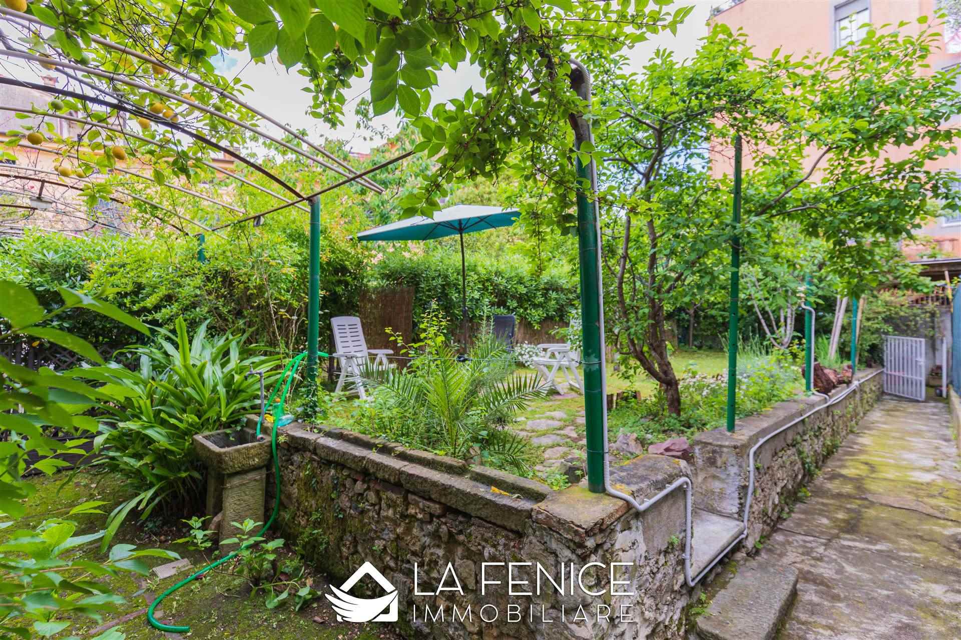 Villa bifamiliare a Lerici con 5 locali di 125 m2 - Foto